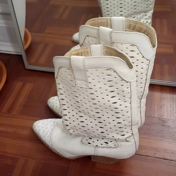 White Leather Western Boots - Picture 3 of 8